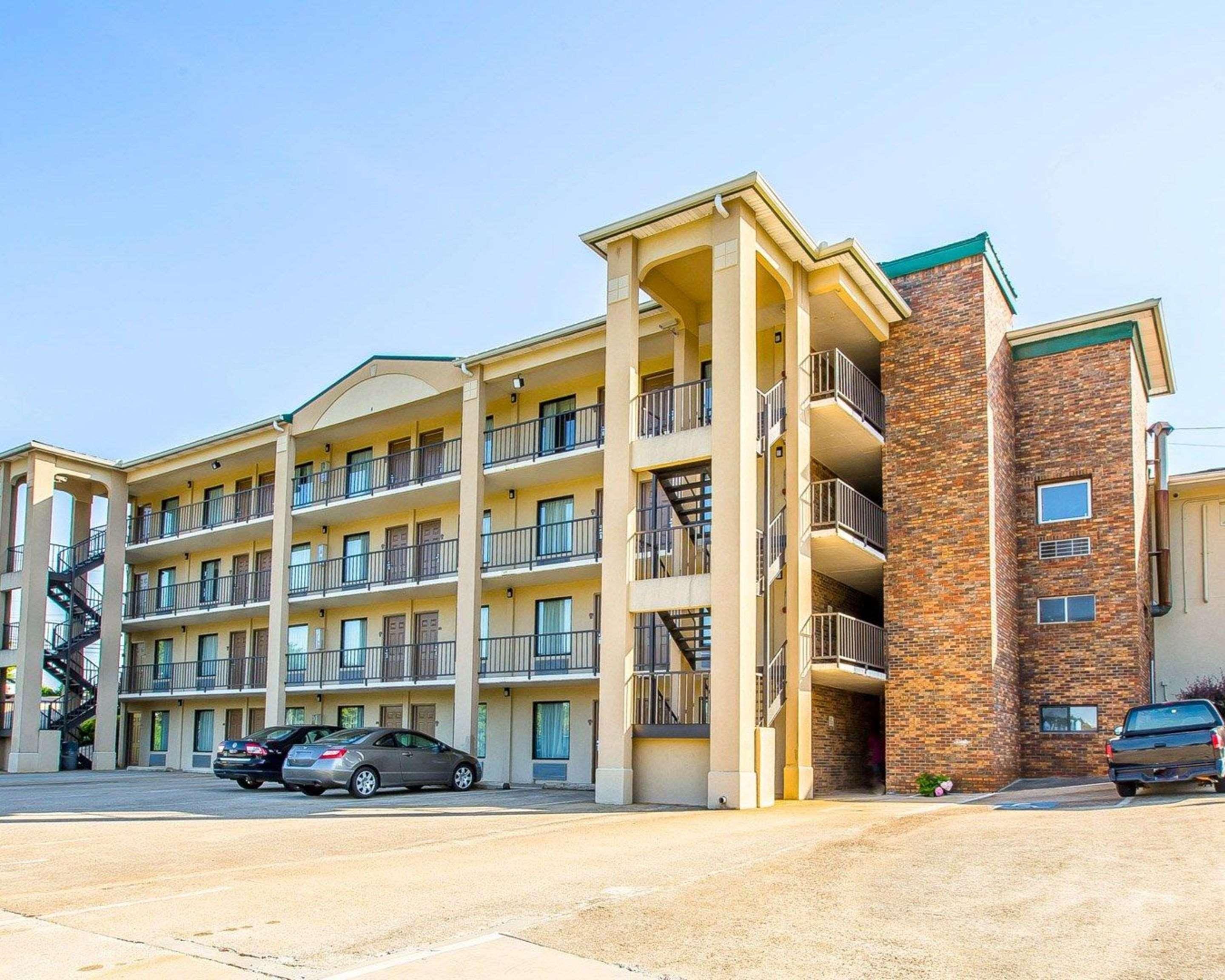 Quality Inn Dahlonega Near University Экстерьер фото